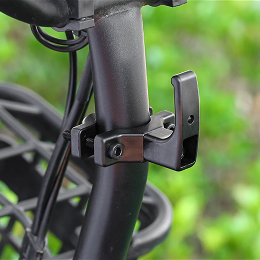 Haken Motorhelm Accessoires Op - Motorcycle Gear Backpack recensie en prijs